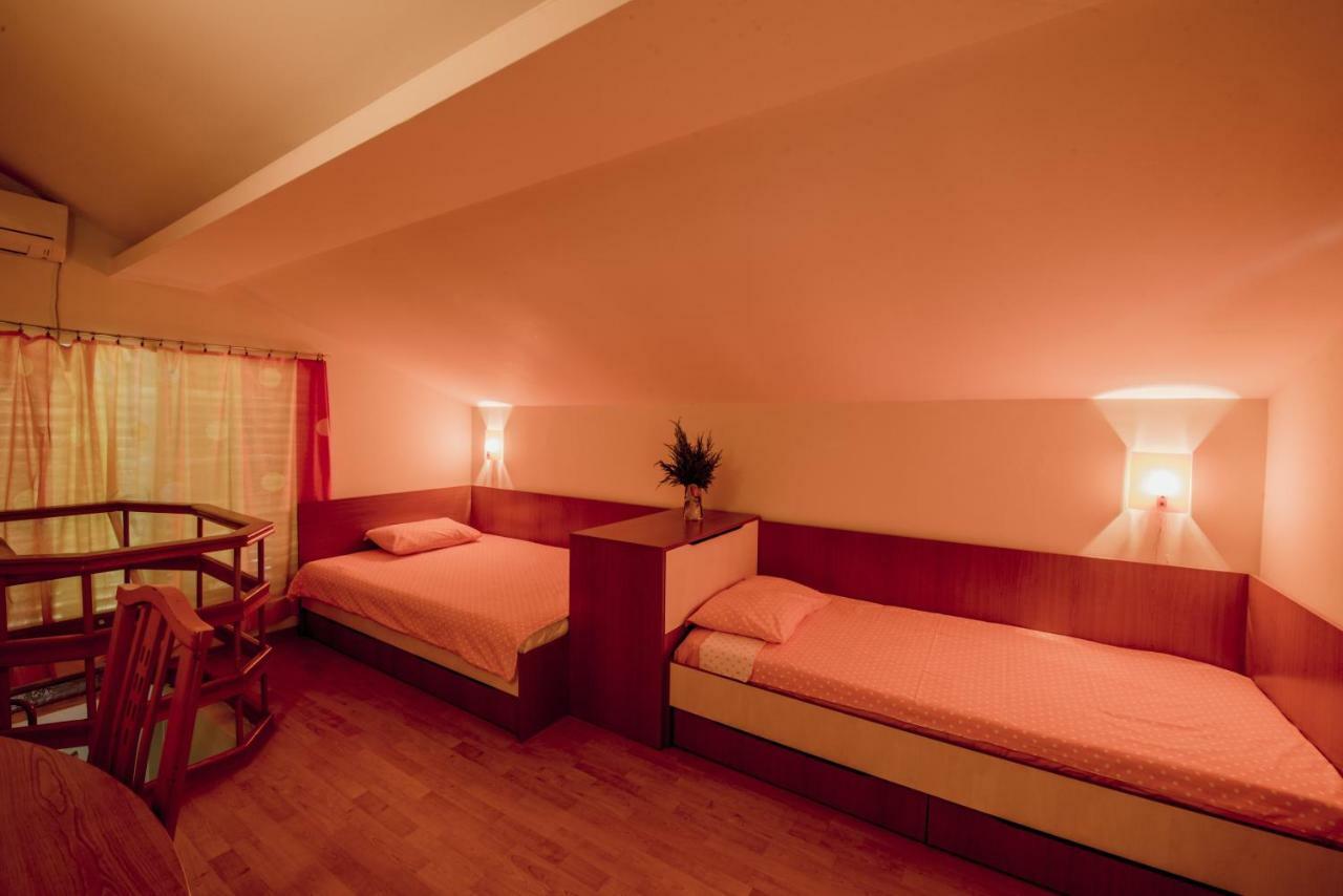 Вила Теkето I Vila Teketo Family Guest House Nikolovo エクステリア 写真